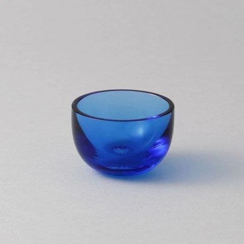 Crystal Edo Kiriko - Round cup Blue Chrysanthemum