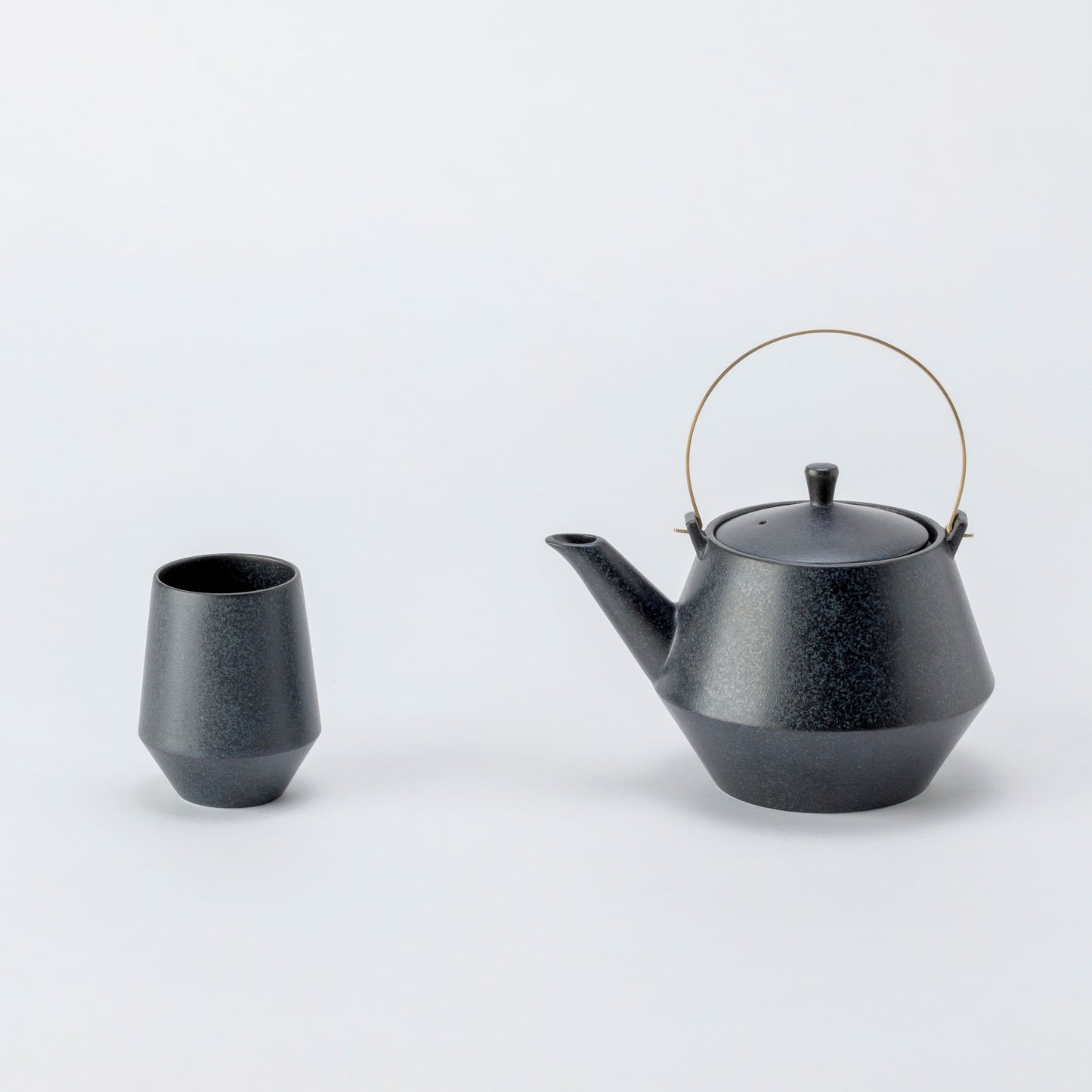 Frustum teacup